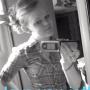 Julia Larkin Photo 23