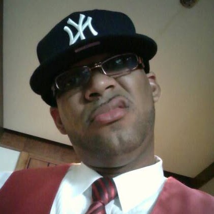 Miguel Reyes Photo 10