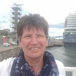 Doris Wagner Photo 29