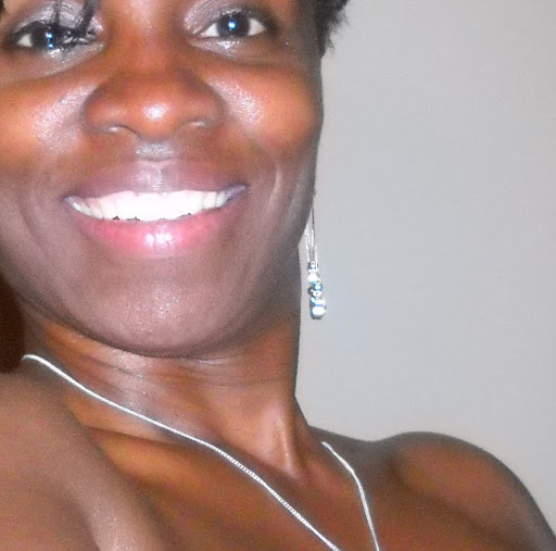 Michelle Thorne Photo 26