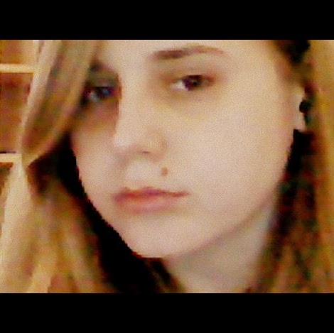 Celeste Thompson Photo 18