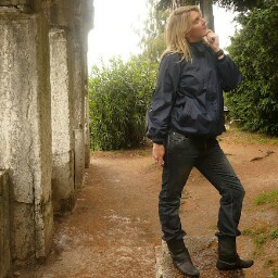 Elisabeth Madden Photo 13