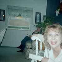 Theresa Layne Photo 2