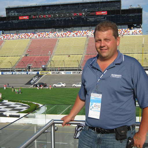 Donald Reinhart Photo 15