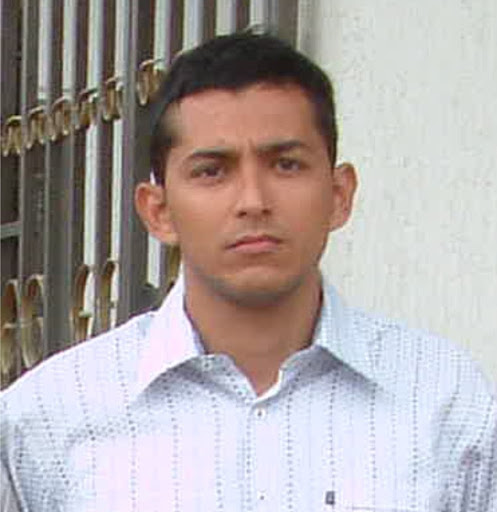 Julian Mejia Photo 14