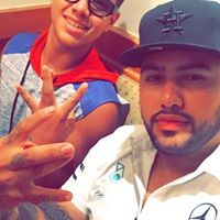 Pablo Cavazos Photo 16