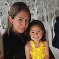 Aleida Amaya Photo 4