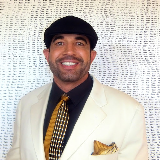 Michael Deroche Photo 11