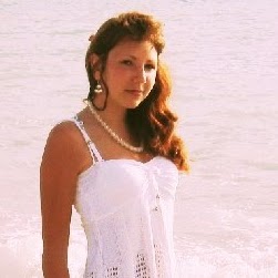 Veronica Cox Photo 6