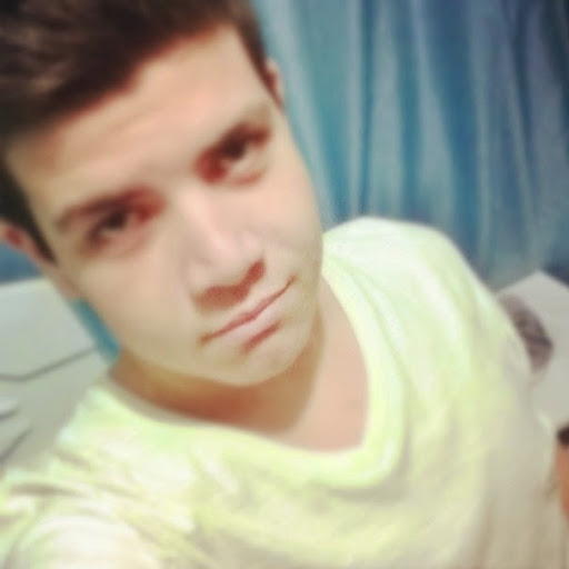 Daniel Small Photo 20