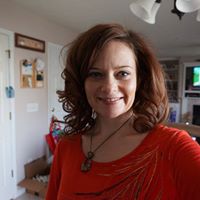 Emily Irwin Photo 21