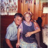 Mitzi Cross Photo 3
