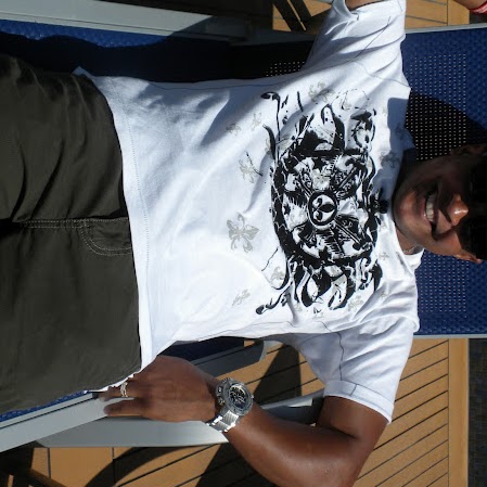 Roger Robinson Photo 37
