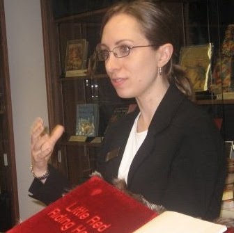 Jennifer Sheehan Photo 36