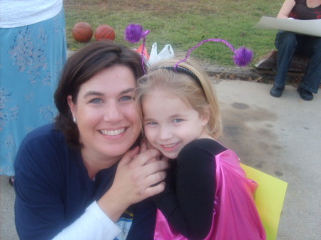 Shelley Davis Photo 32
