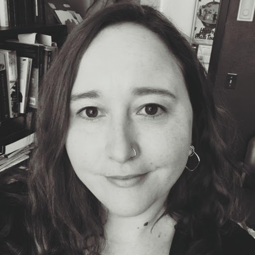 Kelly Watson Photo 9