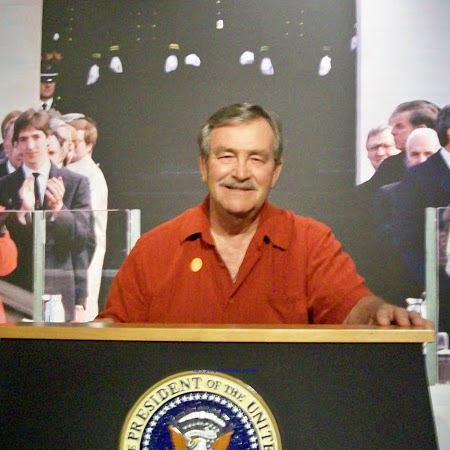Larry Cummings Photo 17