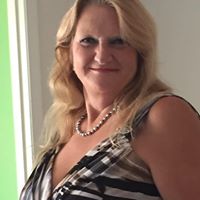 Lisa Greenfield Photo 8