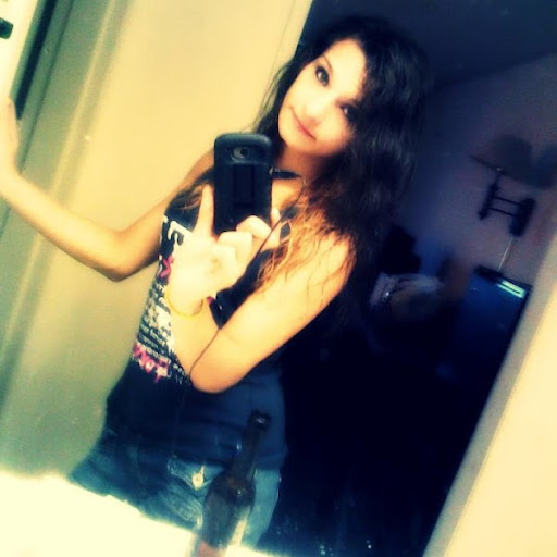 Pamela Caldwell Photo 17