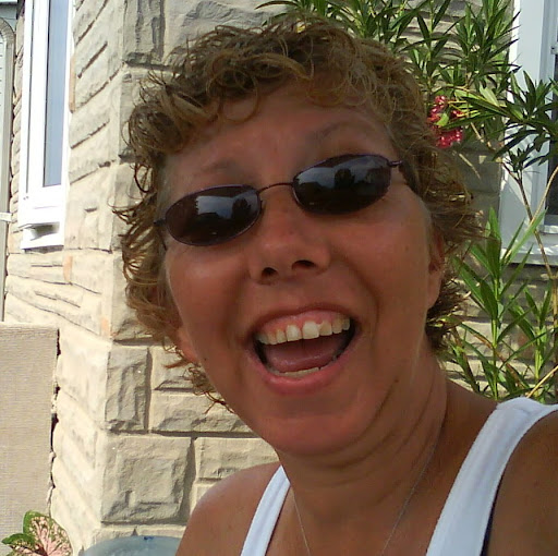 Barbara Reed Photo 26