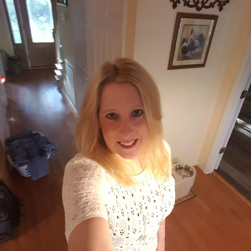 Julie Maurer Photo 13