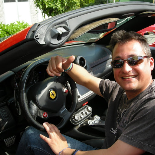 William Almada Photo 14