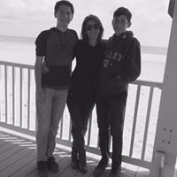 Victoria Walsh Photo 36