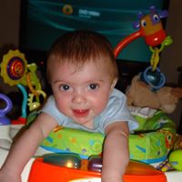 Riley Robbins Photo 10