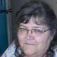 Debbie Chamberlain Photo 18