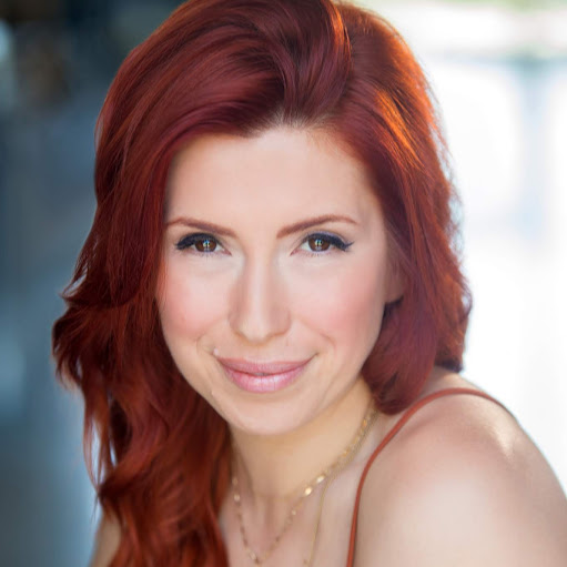 Elizabeth Maxwell Photo 49 Elizabeth Maxwell Photo 49