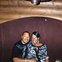 Julia Hogan Photo 40