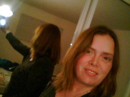 Elizabeth Rush Photo 39