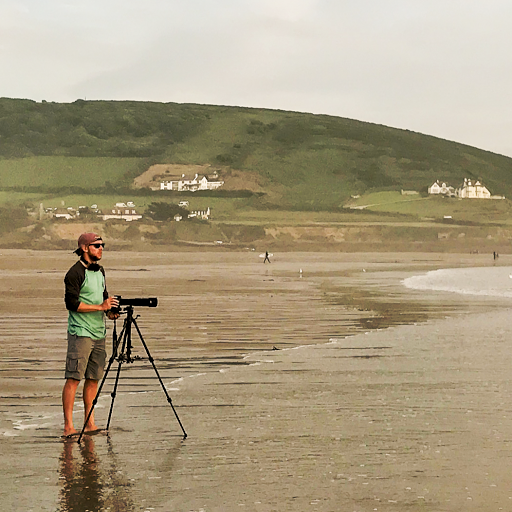 Chris Maguire Photo 35