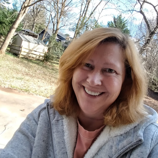 Angela Hicks Photo 7