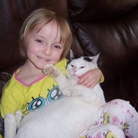 Mae Brown Photo 15