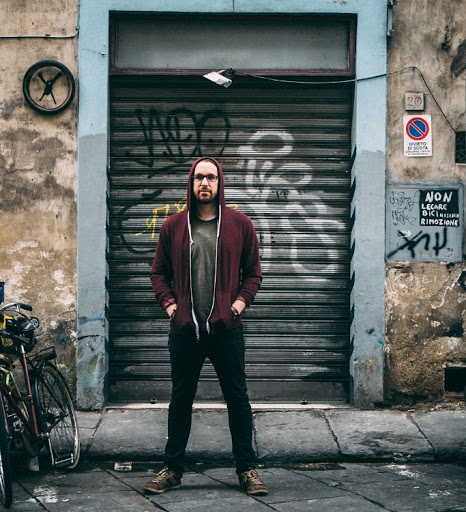 Adam Martin Photo 24