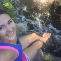 Katie Trader Photo 3