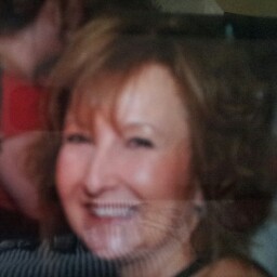 Denise Fields Photo 40