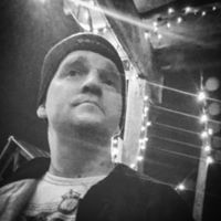 Daniel Renfro Photo 14