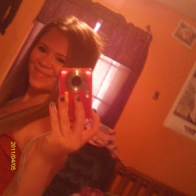 Anna Williams Photo 45