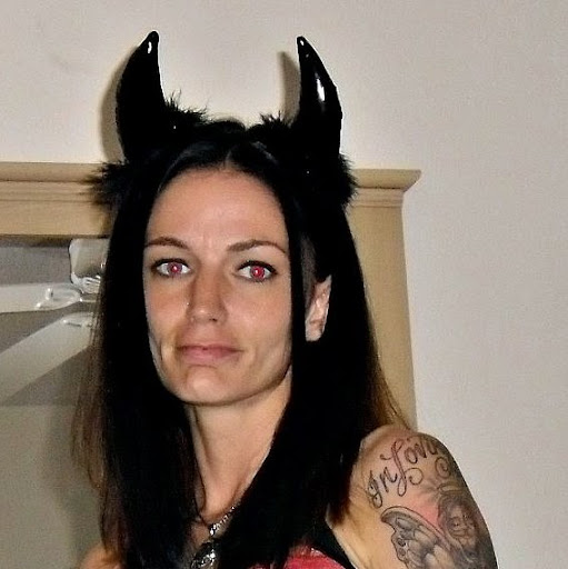 Jennifer Shultz Photo 13