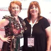 Julie Dunlop Photo 26