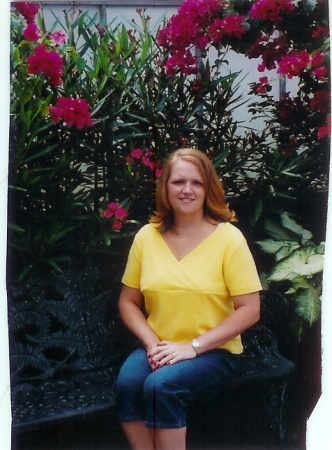 April Stephens Photo 19