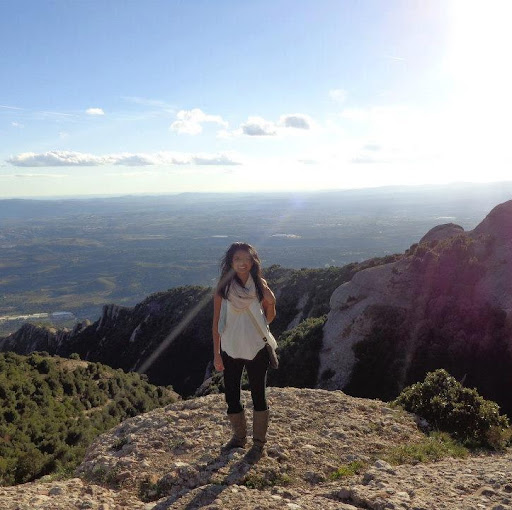 Tanya Abraham Photo 26