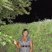 Veronica Richards Photo 20