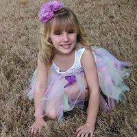 Kelly Browning Photo 35