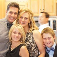 Rebecca Neumann Photo 12