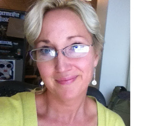 Staci Lawrence Photo 14