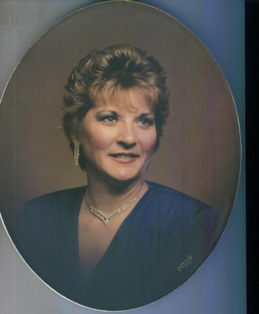 Deborah Horn Photo 18