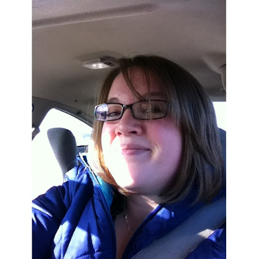 Danielle Myers Photo 9